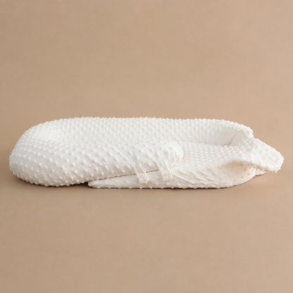 Baby pillow with adjustable height levels