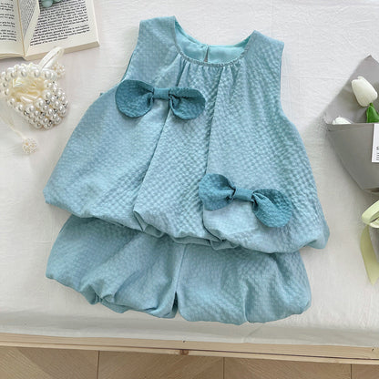 Trendy Girls’ 2-Piece Outfit – Green Set with Bow Details