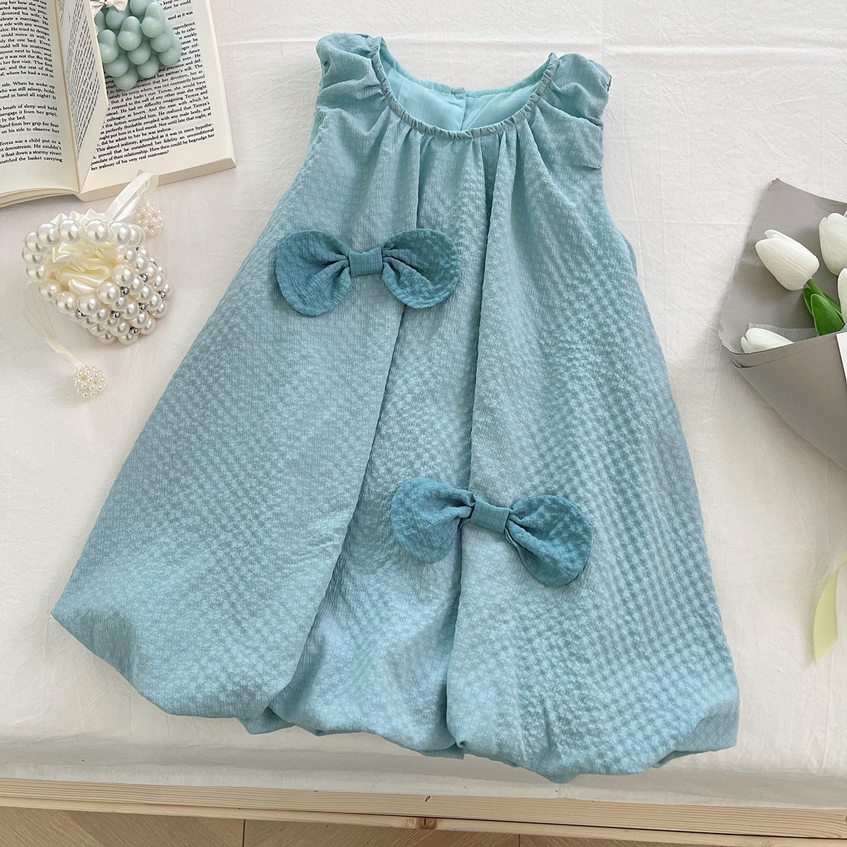 Trendy Girls’ 2-Piece Outfit – Green Set with Bow Details