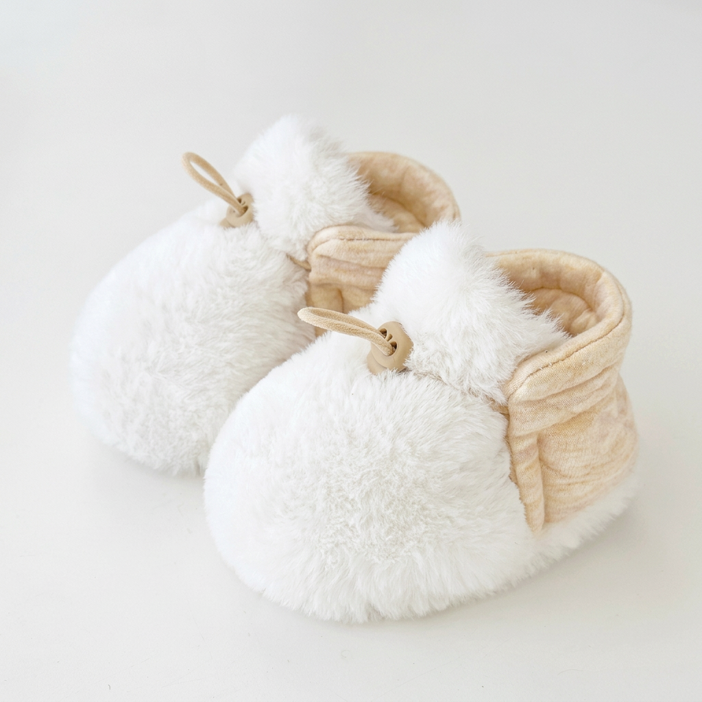 Warm & Cozy Fleece-Lined Cotton Baby Booties with Soft Soles